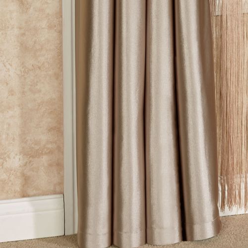 C272-003_V.jpg Thumbnail Image