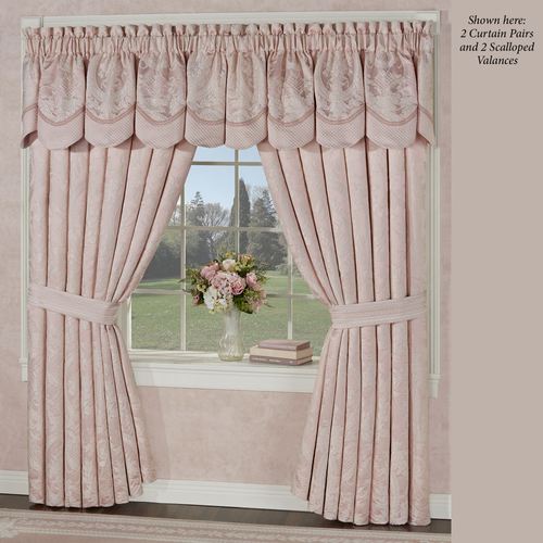 CB81-002_5.jpg Thumbnail Image