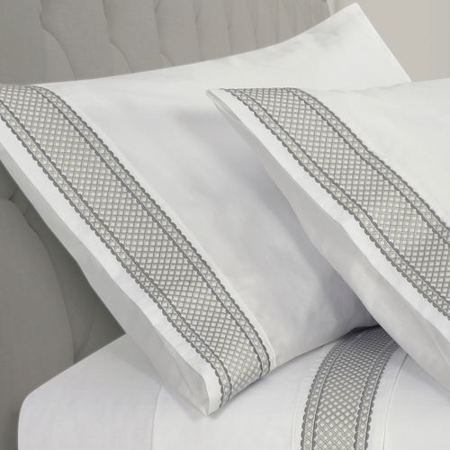 CC80-002_Silver.jpg Thumbnail Image