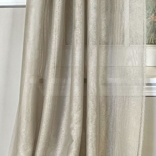 CL14-001_V.jpg Thumbnail Image