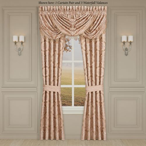 DC40-001_3.jpg Thumbnail Image