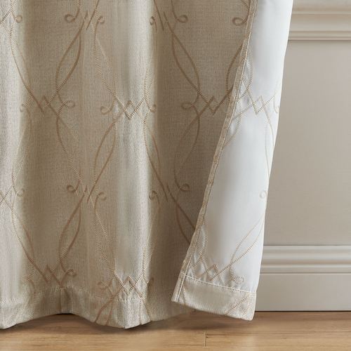 DE03-001_3.jpg Thumbnail Image