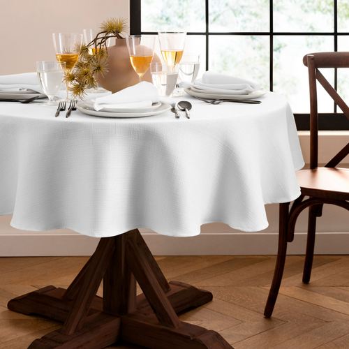 DE05-002_White.jpg Thumbnail Image