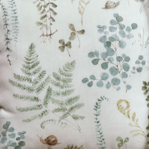 DE62-001_2.jpg Thumbnail Image