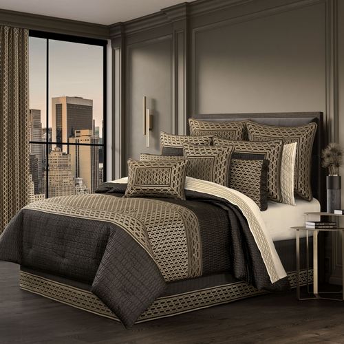 DT06-001_NT.jpg Thumbnail Image