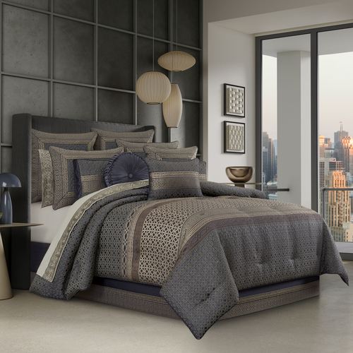 EC04-001_NT.jpg Thumbnail Image