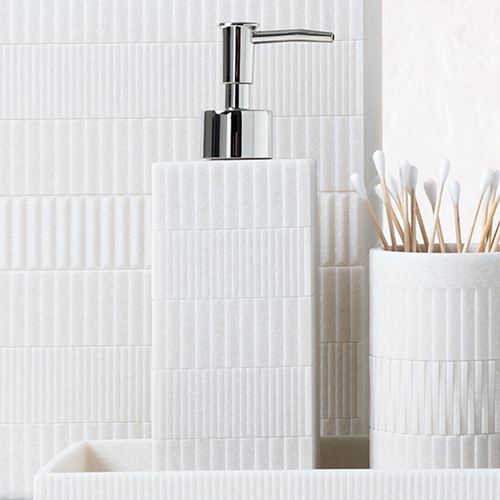 EF81-001_V.jpg Thumbnail Image