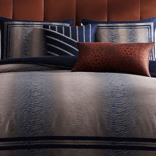 EF84-001_2.jpg Thumbnail Image