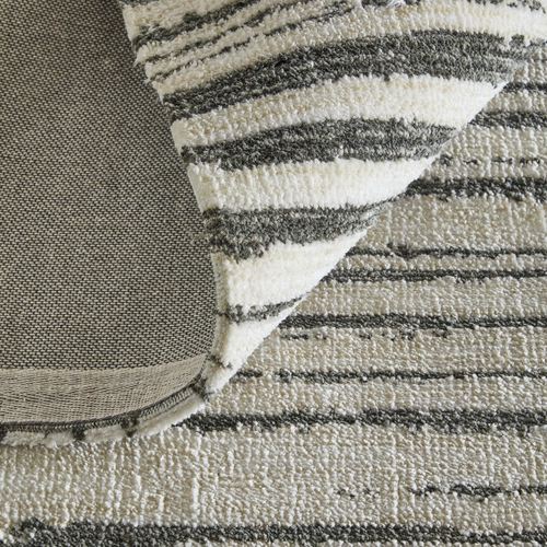 EH38-001_3.jpg Thumbnail Image