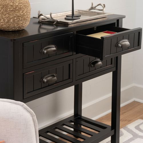 EM05-001_3.jpg Thumbnail Image