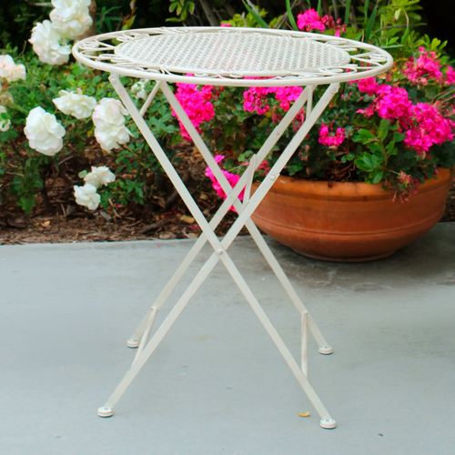 EQ18-001_AntiqueWhite.jpg Thumbnail Image