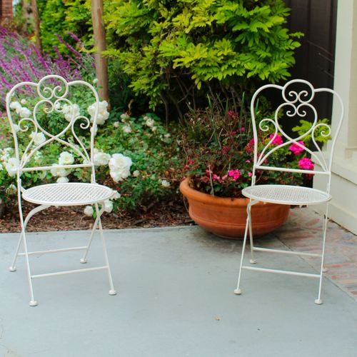 EQ18-002_AntiqueWhite.jpg Thumbnail Image