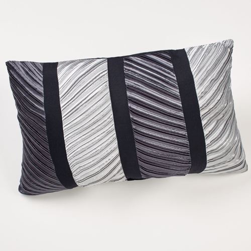 H090-003_NT.jpg Thumbnail Image