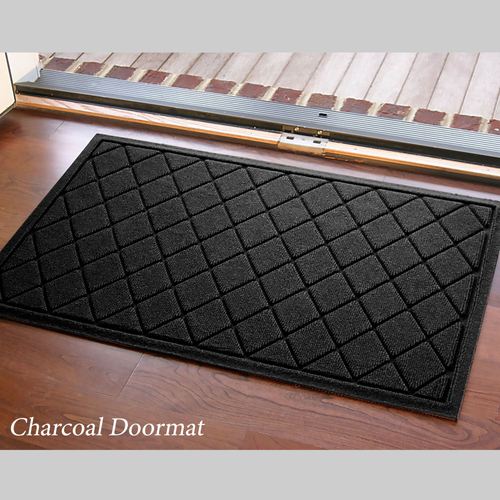 Abalynn Argyle Stair Treads Set of Four Thumbnail Image