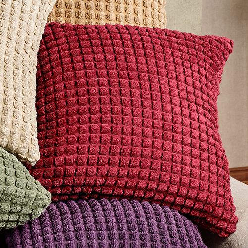 J914-004_Crimson.jpg Thumbnail Image