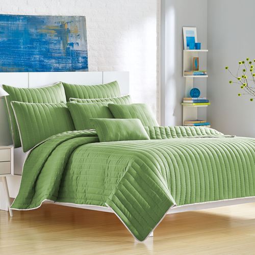 L011-001_Peridot.jpg Thumbnail Image