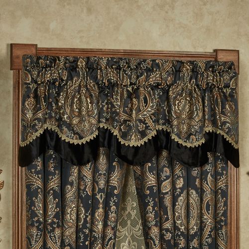 L053-009_V.jpg Thumbnail Image