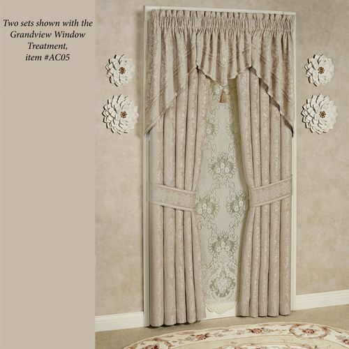 M222-001_3.jpg Thumbnail Image