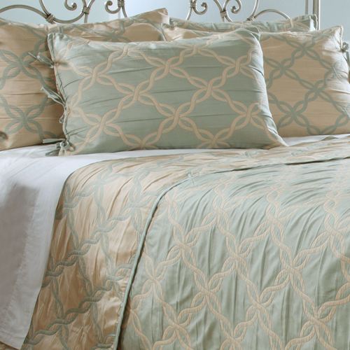 Belmont Reversible Bedspread Thumbnail Image