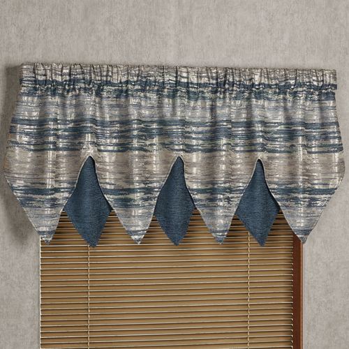 N133-009_V.jpg Thumbnail Image