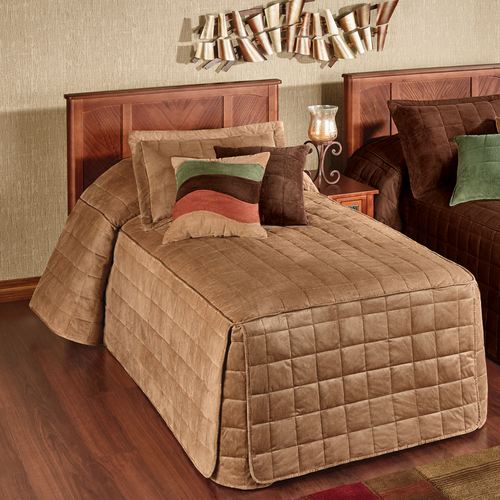 O050-001_Camel.jpg Thumbnail Image