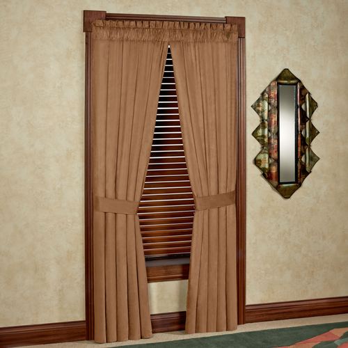 O050-017_Camel.jpg Thumbnail Image