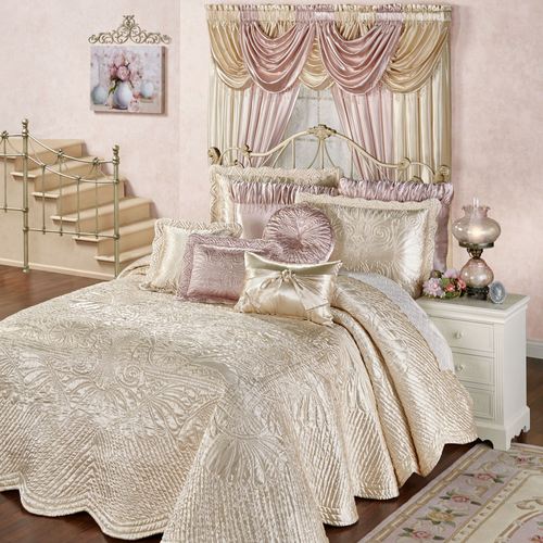Portia II Grande Bedspread Pearl Thumbnail Image