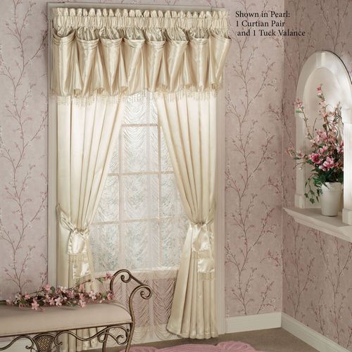 Portia II Grande Bedspread Pearl Thumbnail Image