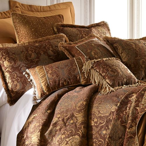 China Art Brown Comforter Set Thumbnail Image