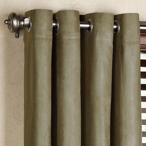 R112-001_Moss.jpg Thumbnail Image