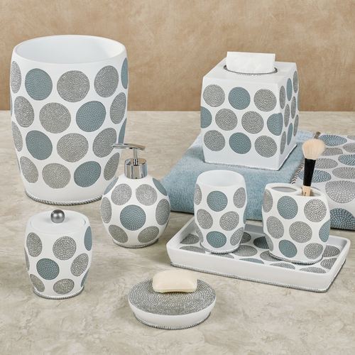 R424-001_NT.jpg Thumbnail Image