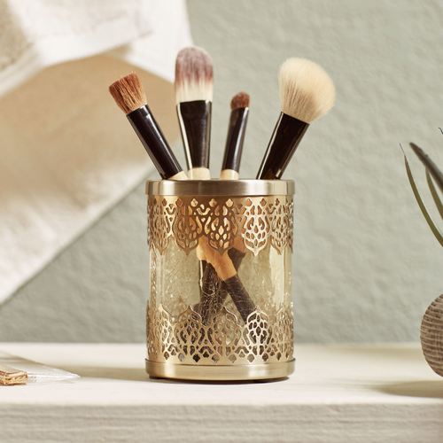 R625-004_4.jpg Thumbnail Image