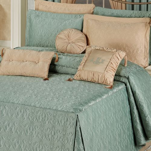 Cambridge Classics Grande Bedspread Aqua Mist Thumbnail Image