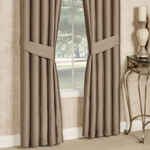 V030-006_Mink.jpg Thumbnail Image