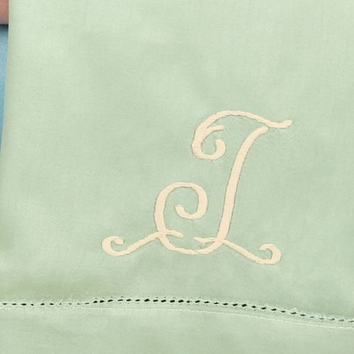 V121-001_LightGreen.jpg Thumbnail Image