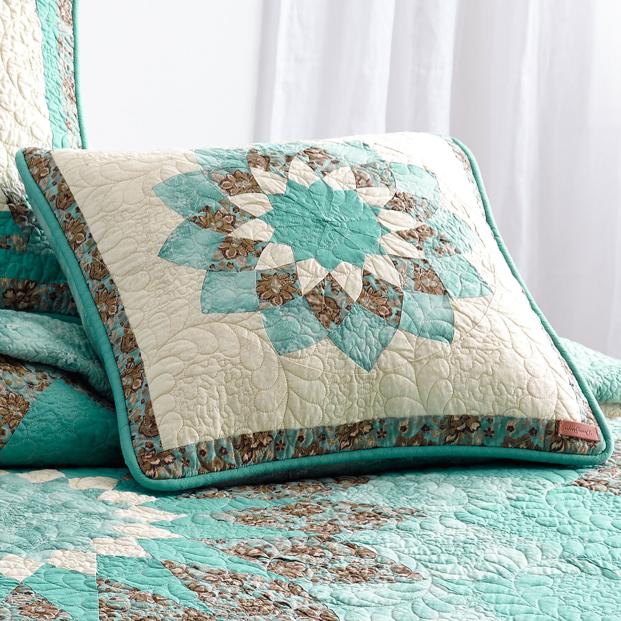 quilted decorative pillows