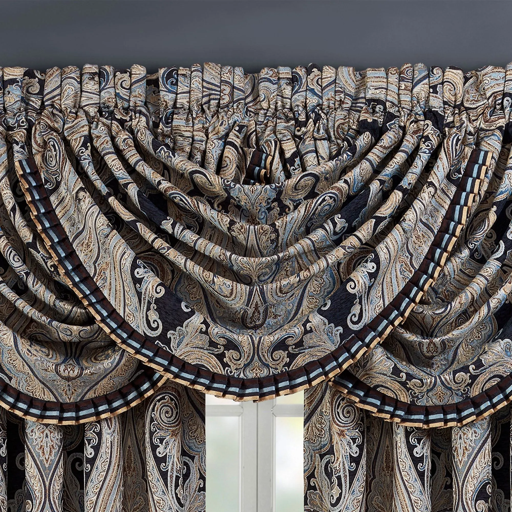 Luciana II Damask Comforter Bedding by J Queen New York