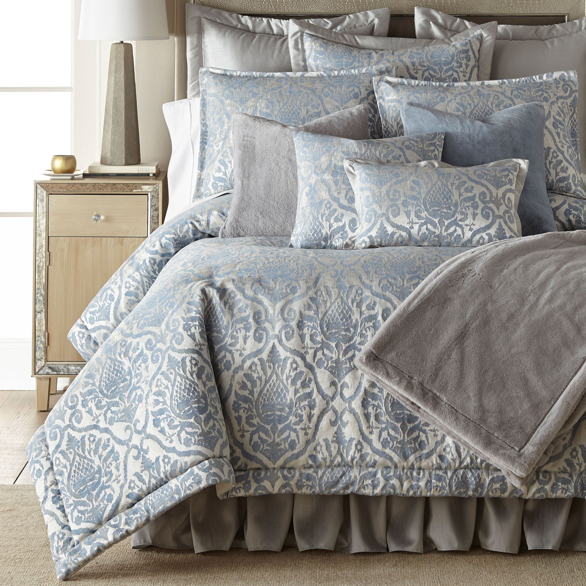 Belmont Medallion Light Blue and Silver Mini Comforter Set by Thread ...