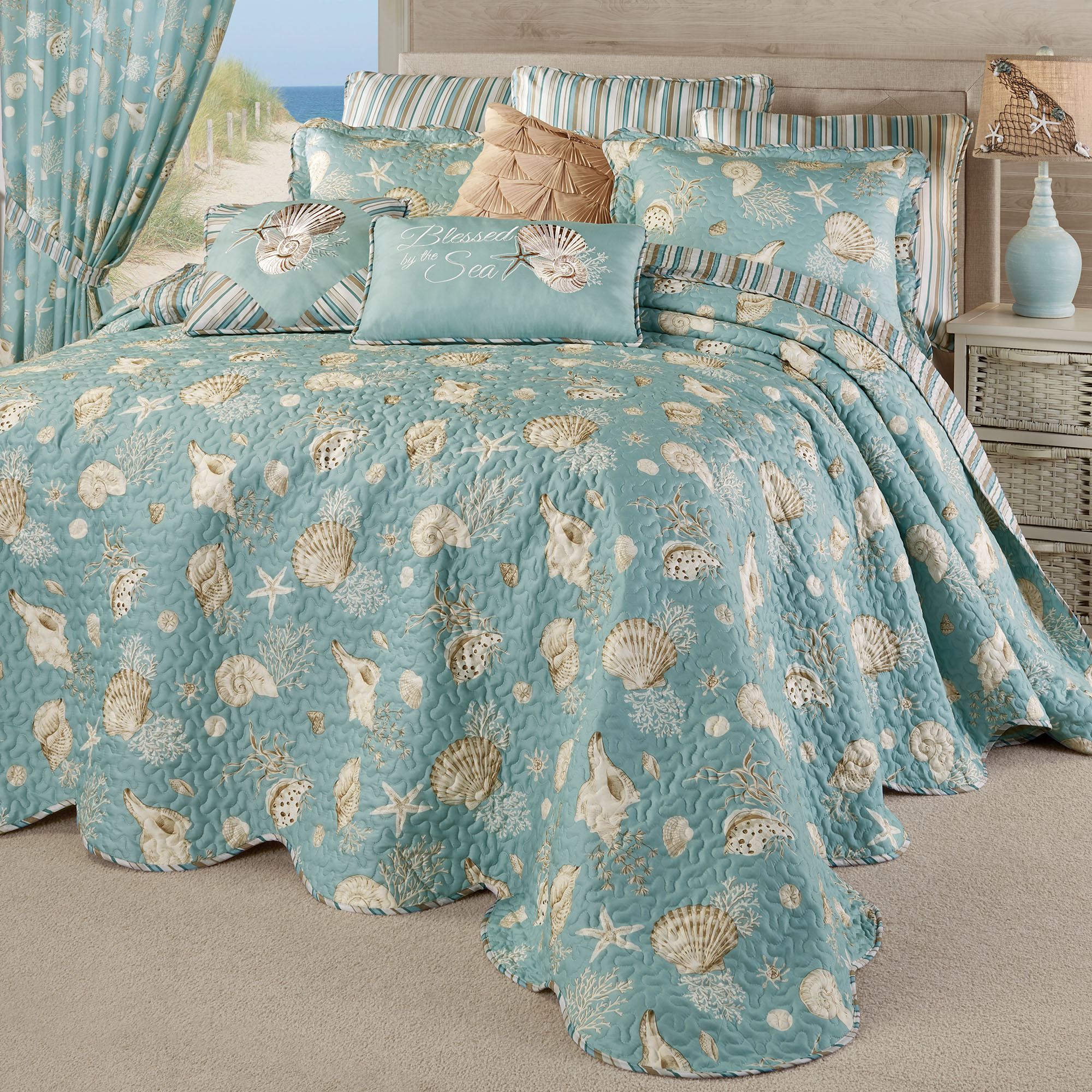 Shell Bedspread Seabreeze Reversible Aqua Coastal Seashell Quilted Oversized Bedspread Set