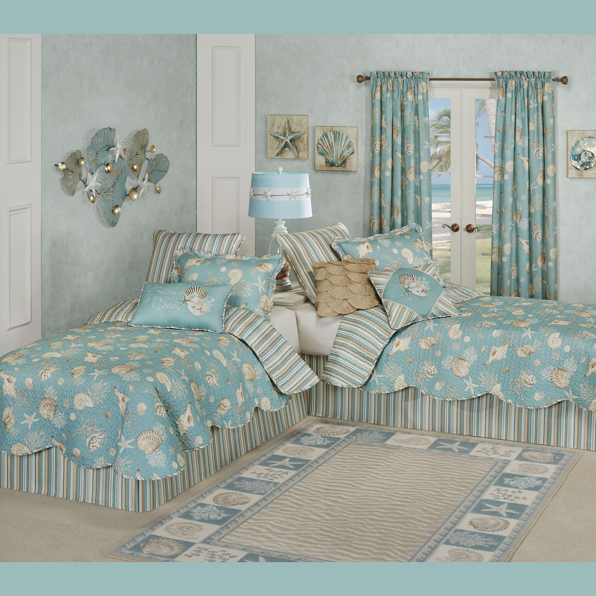 Seabreeze Reversible Aqua Coastal Seashell Twin Quilt Set Bedding