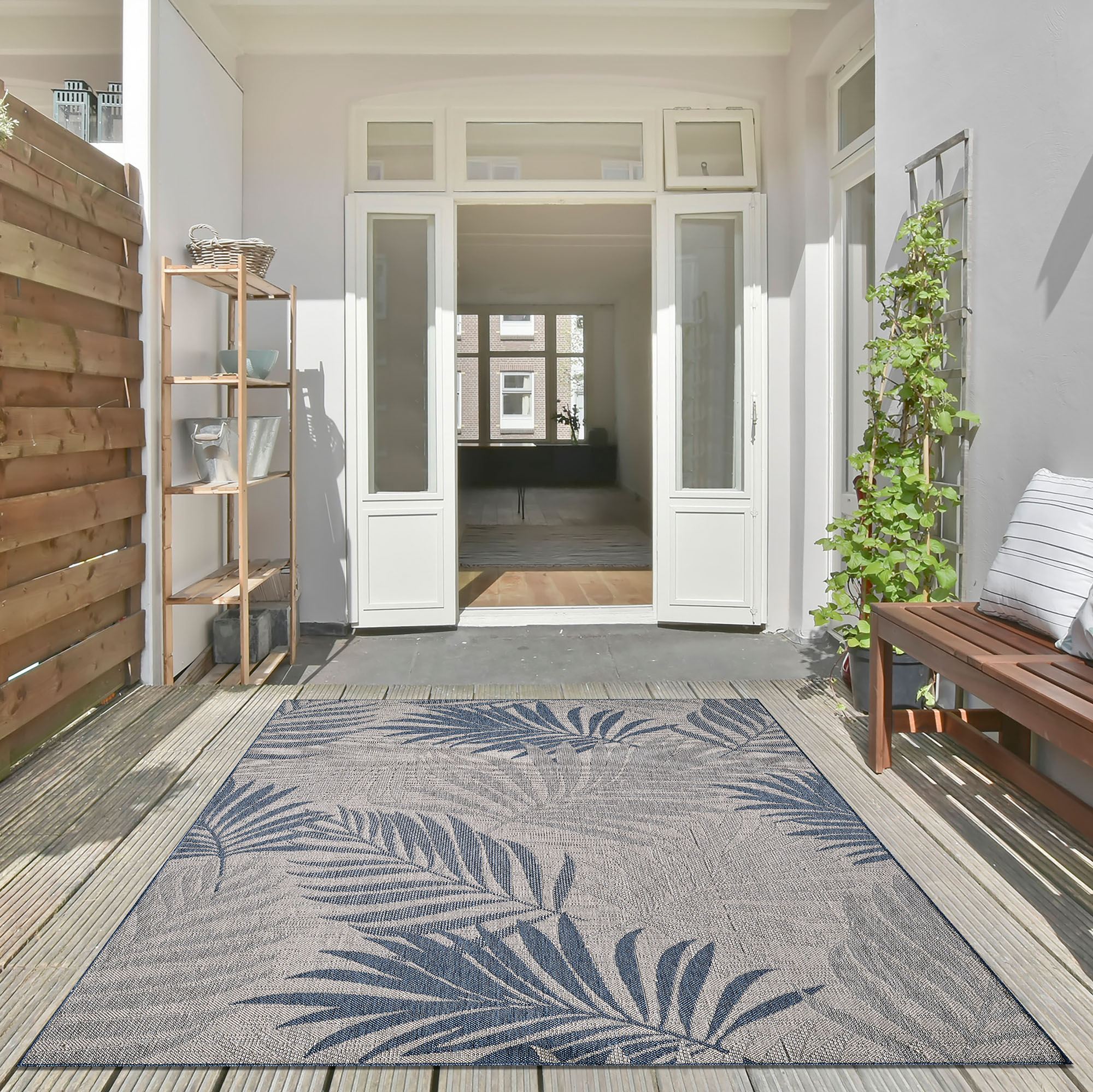 Provo Palms Tropical Leaf Indoor Outdoor Rugs