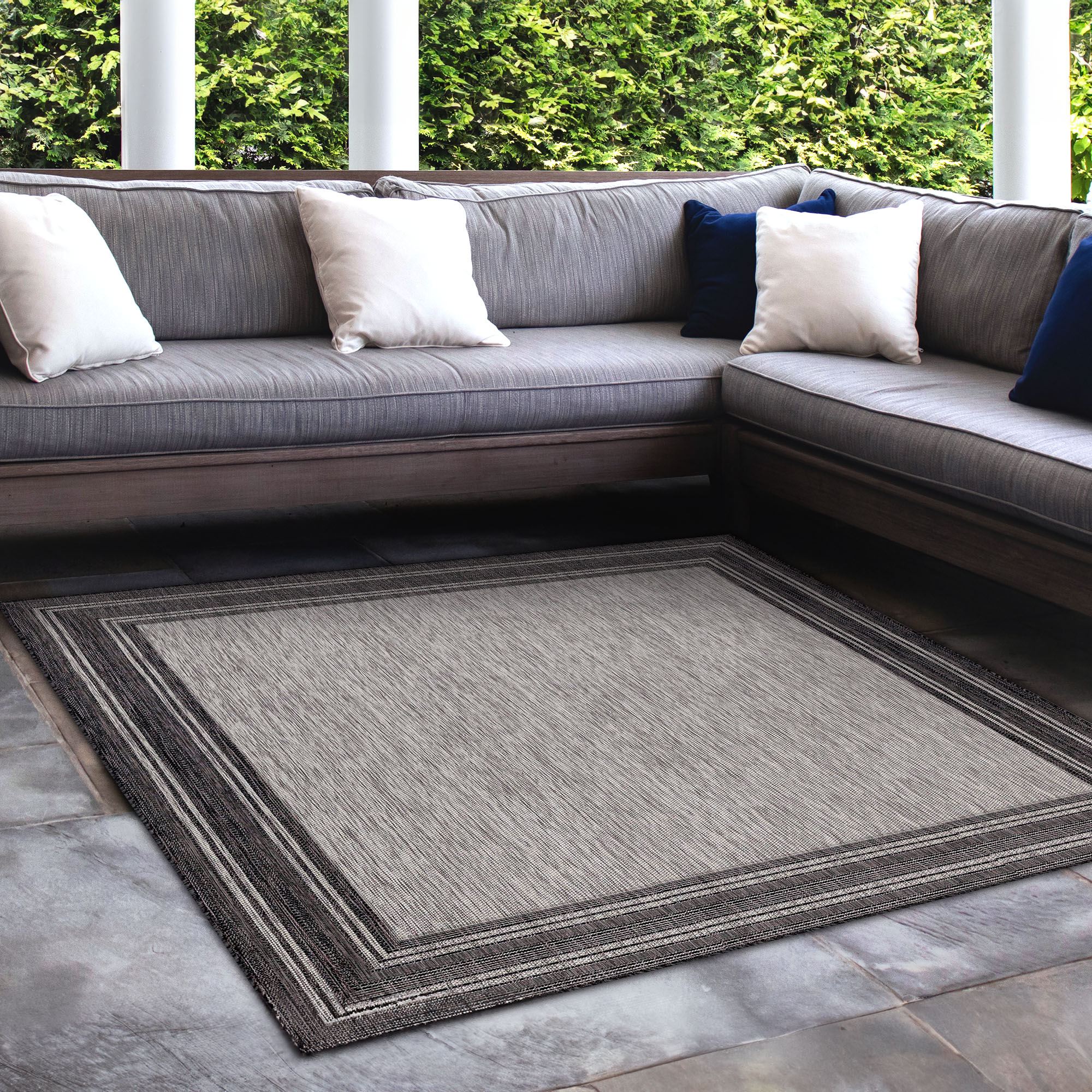 Prince Border Square Rug 7'10