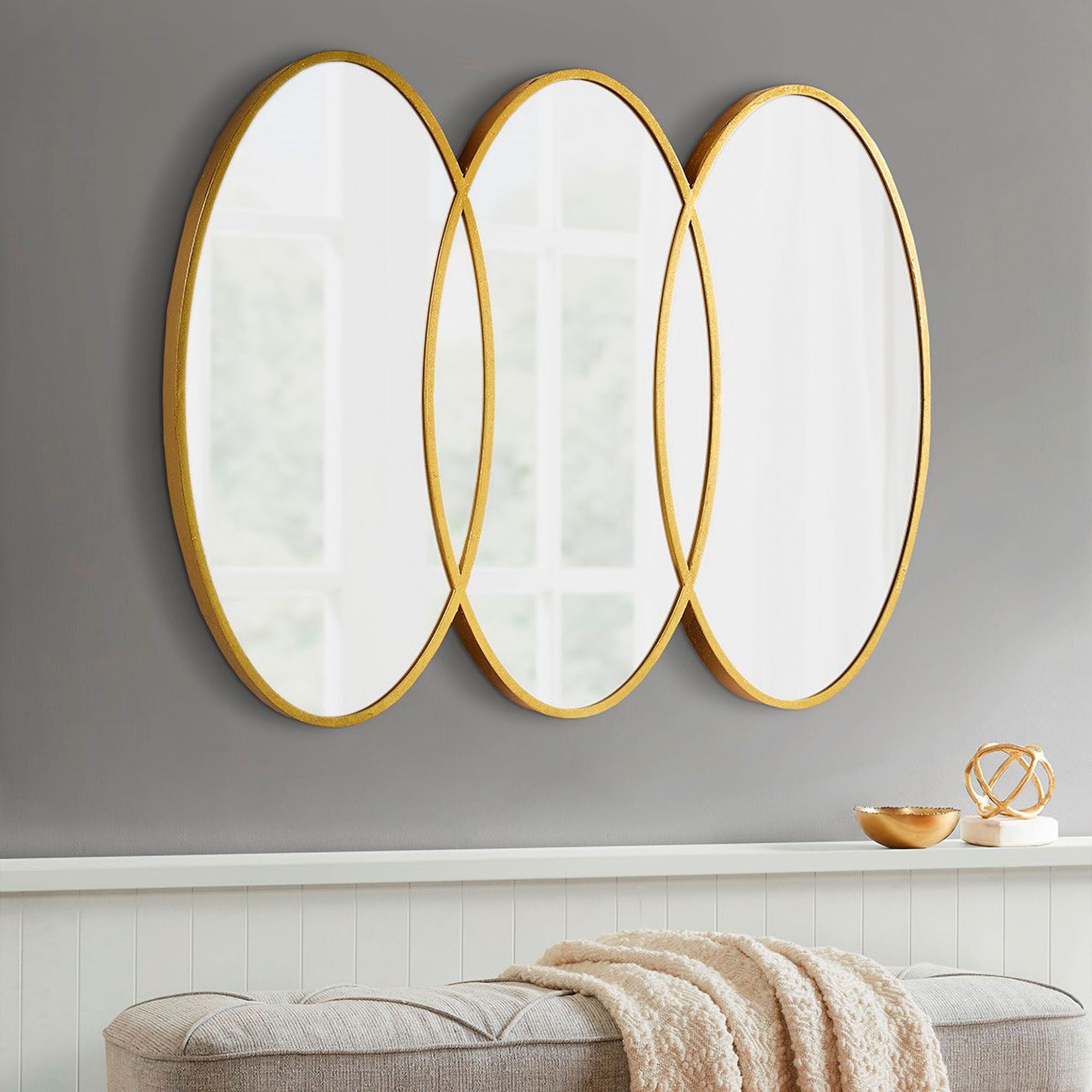 Overlapping Ovals Profile For Oval Live