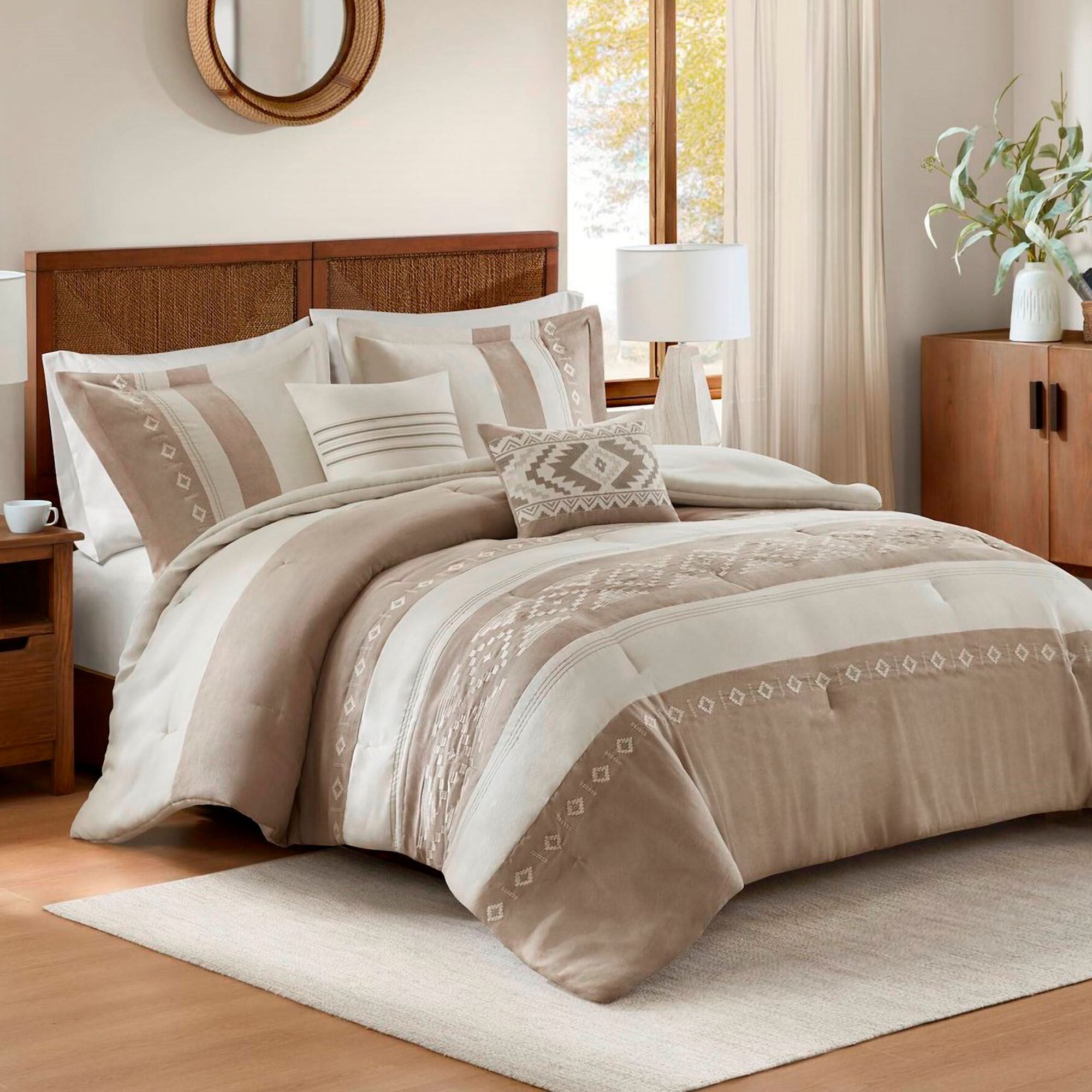 Sutherland Comforter Bed Set Almond
