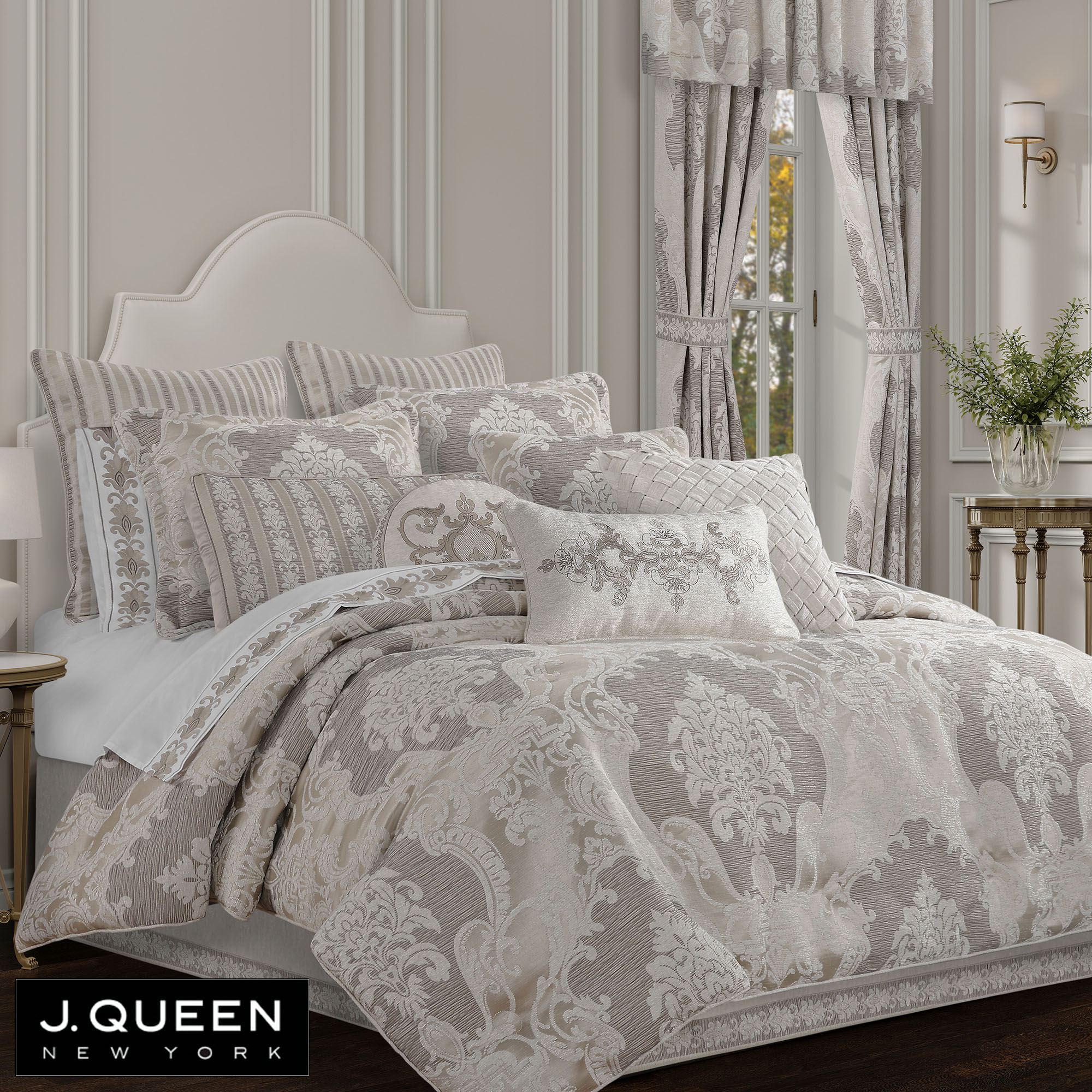 Queensbury II Comforter Set Almond