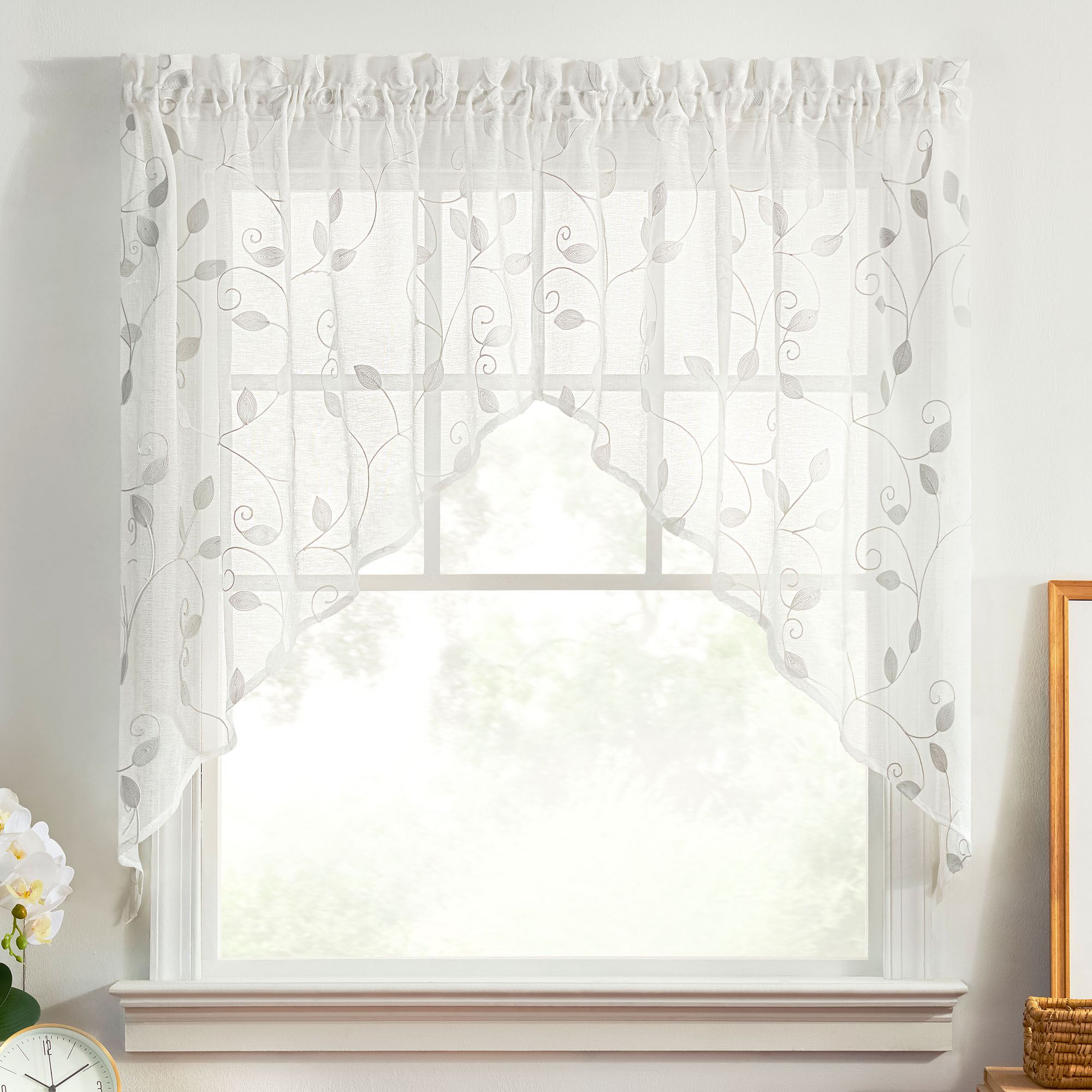 Willow Vine Sheer Swag Valance Pair White 76 x 38