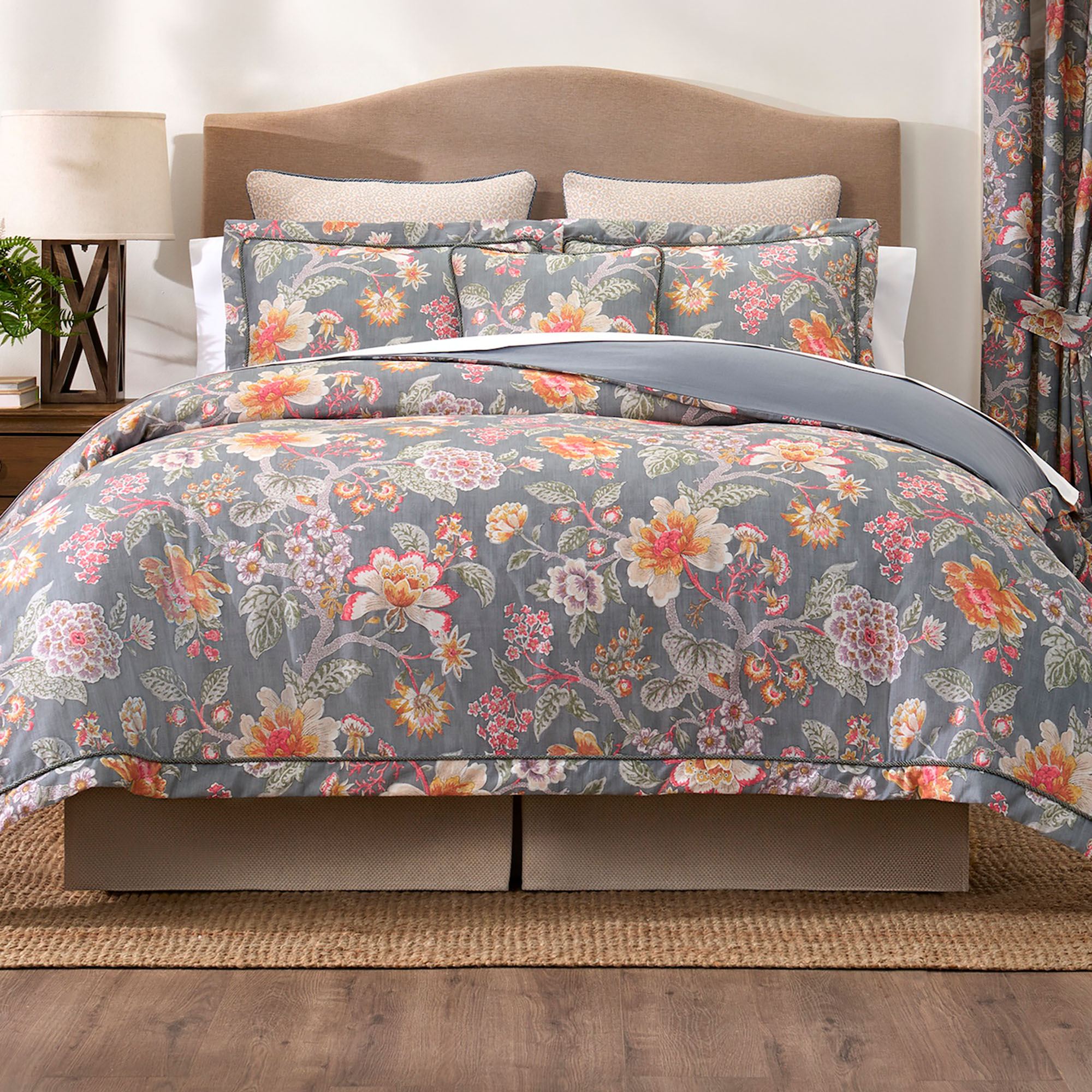 Mia Comforter Set Gray