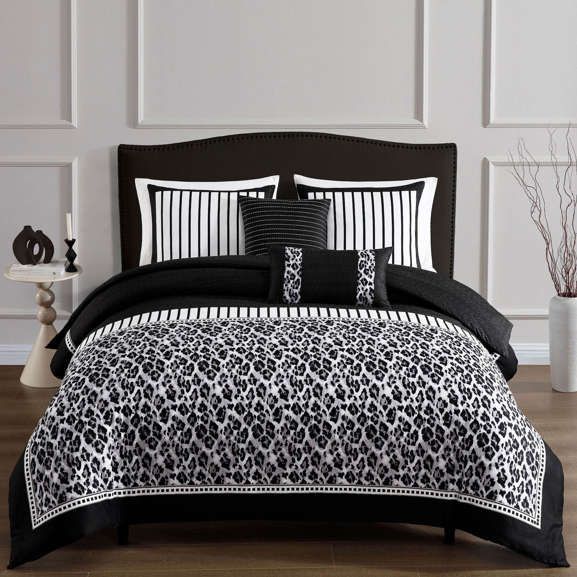 Jaguar Comforter Bed Set Black