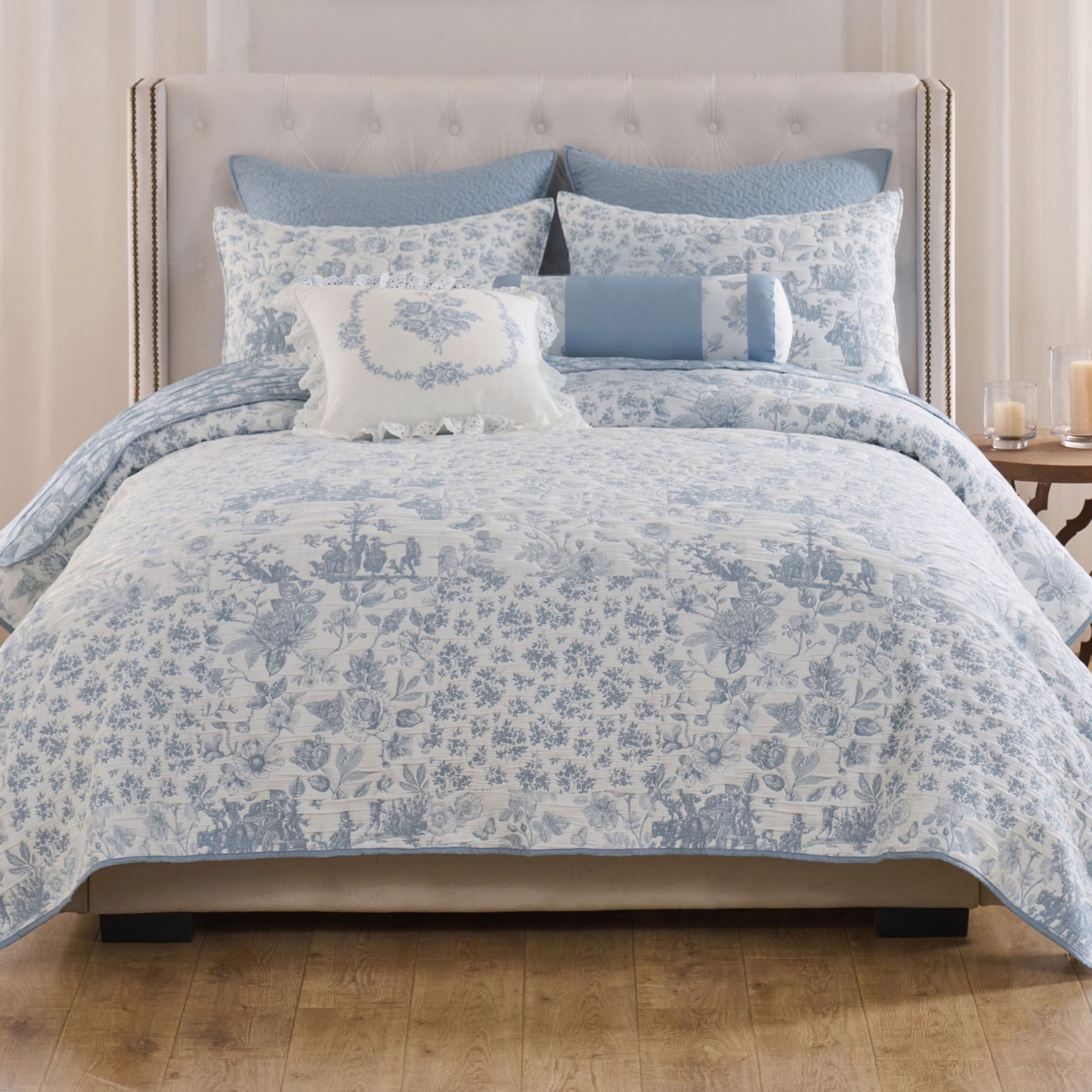 Heritage Toile Mini Coverlet Set Blue
