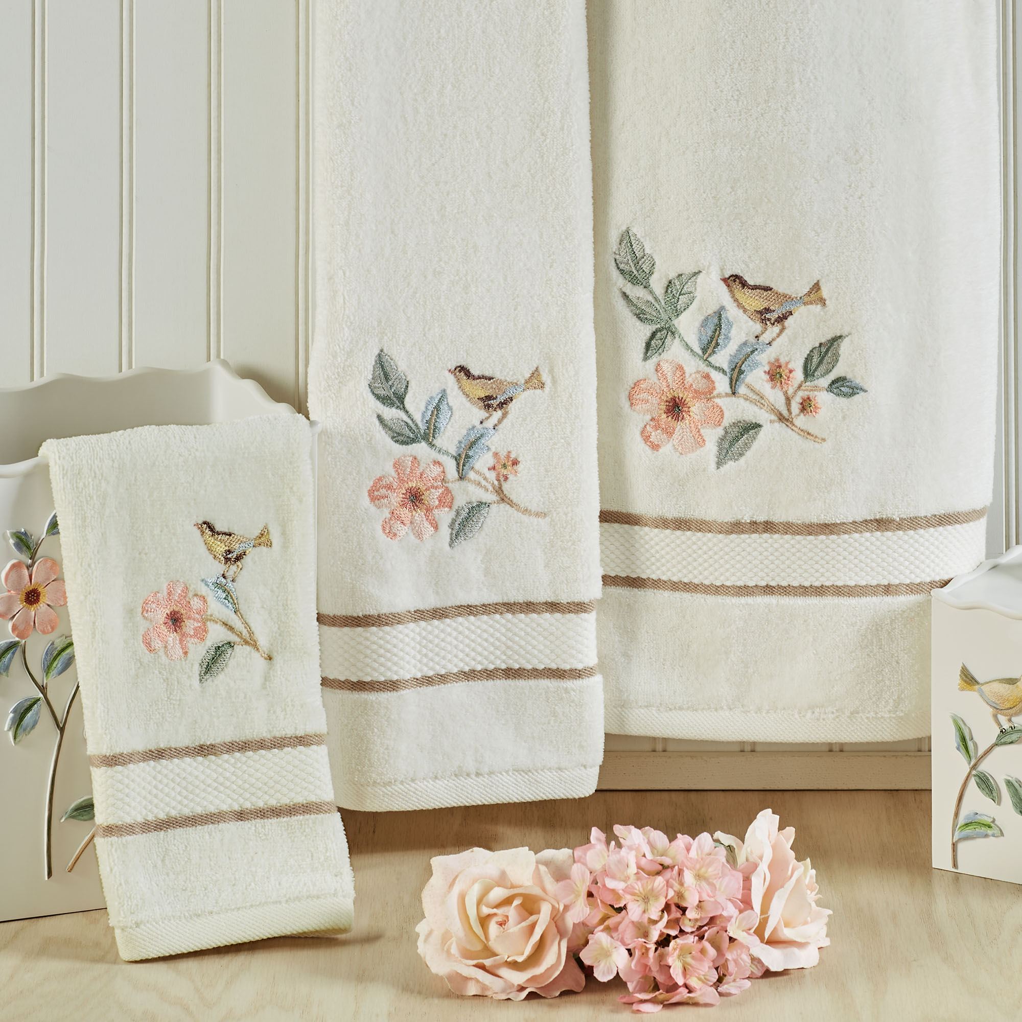 Pretty Birds Bath Towel Set Ivory Bath Hand Fingertip